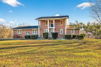 8360 Pridemore Rd, Mountain Grove, MO 65711