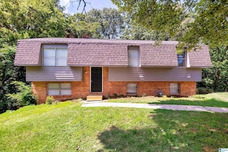 1712 Gardenridge Rd, Gardendale, AL 35071