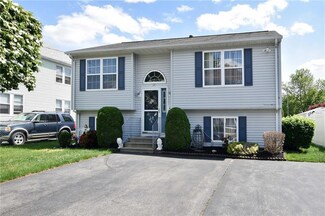 44 Knight St, Cranston, RI 02920