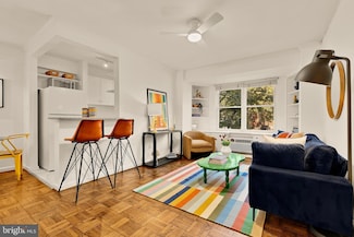 2130 N St NW Unit 104, Washington, DC 20037