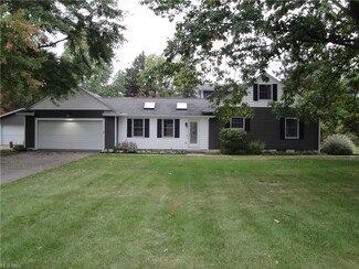 24900 Osborne Rd, Columbia Station, OH 44028
