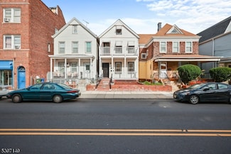 206 Market St, Perth Amboy, NJ 08861