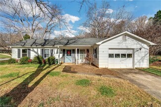 3006 Beaconwood Dr, Greensboro, NC 27455