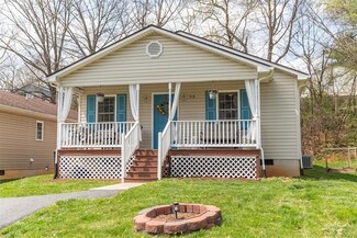 518 A St, Staunton, VA 24401