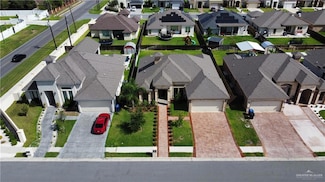 5120 Kendlewood Ave, McAllen, TX 78501