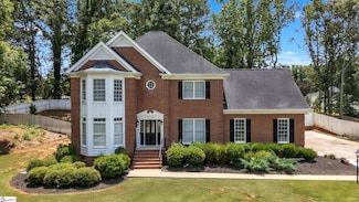 112 Fairway Dr, Laurens, SC 29360