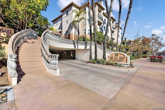680 Camino de la Reina Unit 2206, San Diego, CA 92108