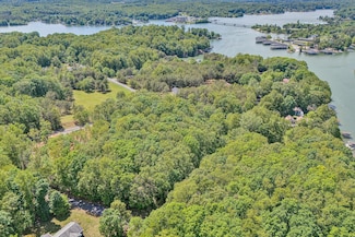 Lot 27 Oak Hollow Rd, Moneta, VA 24121