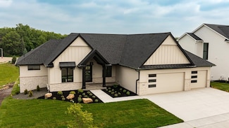 2665 Timber Oaks Rd SW, Rochester, MN 55902