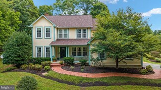 35595 Windover Hill Ln, Round Hill, VA 20141