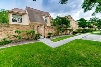 15698 Barkers Landing Rd, Houston, TX 77079