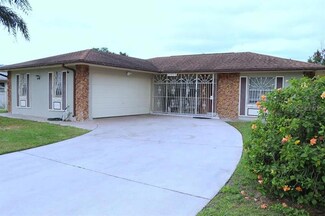 5665 Nokomis Cir, Orlando, FL 32839