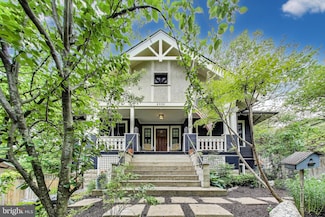 2332 N Tuckahoe St, Arlington, VA 22205