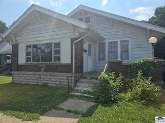 1709 S Center St, Terre Haute, IN 47802