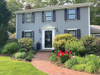 50 Northgate Rd, Wellesley Hills, MA 02481