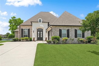 317 E Augusta Ln, Slidell, LA 70458