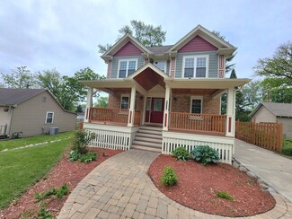 5115 East Ln, McCullom Lake, IL 60050