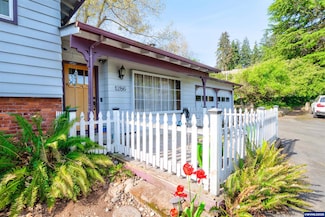 1286 Madrona Ave SE, Salem, OR 97302