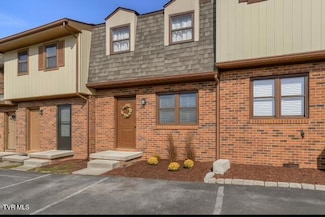 124 Oakcrest Cir, Bristol, VA 24201