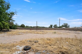 222 Lafayette Dr, El Paso, TX 79915