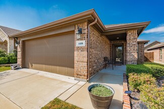 129 Morgan Dr, Red Oak, TX 75154