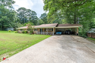 913 Hinton St, Minden, LA 71055