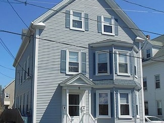 5 Pearl St Unit 1, Salem, MA 01970