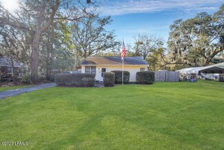 1801 Battery Park Dr, Port Royal, SC 29935