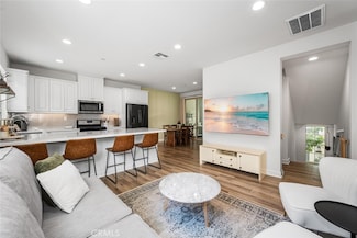 196 Lantana Dr, Stanton, CA 90680
