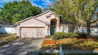 3334 Pine Top Dr, Valrico, FL 33594