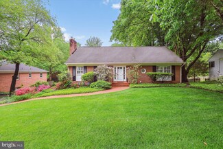 1808 Briar Ridge Ct, McLean, VA 22101