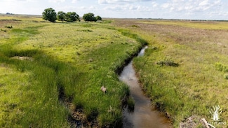 Hwy 2, Waldron, KS 67150