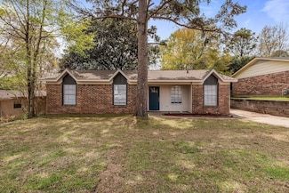 1068 Seven Hills Curve, Mobile, AL 36695