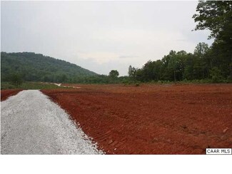 6 Rock Spring Rd, Faber, VA 22938