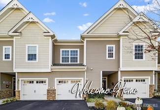 67 Grabowski Dr, Parlin, NJ 08859