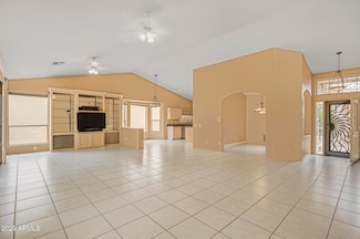 402 W Beechnut Place, Chandler, AZ 85248