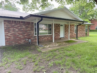 494 Lannius Rd, Dodd City, TX 75438