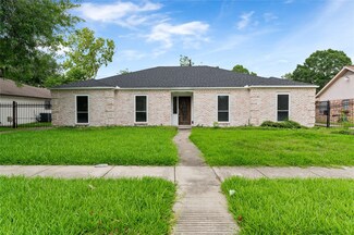 6206 Yarwell Dr, Houston, TX 77096