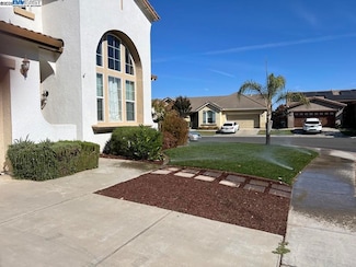2441 Jessica Cir, Escalon, CA 95320