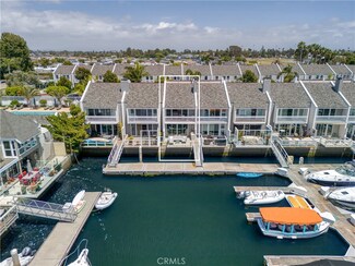 16439 Harbour Ln Unit 12, Huntington Beach, CA 92649
