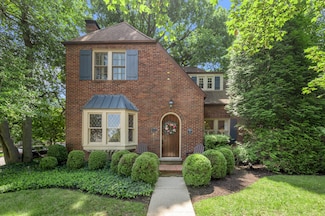400 Ridgeway Rd, Lexington, KY 40502