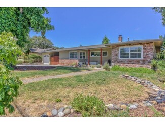 18 Paseo de Vaqueros, Salinas, CA 93908