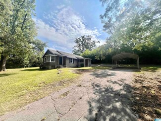 311 Oak Ave NW, Jacksonville, AL 36265