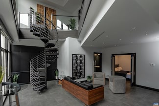 218 W Water St Unit 600, Charlottesville, VA 22902