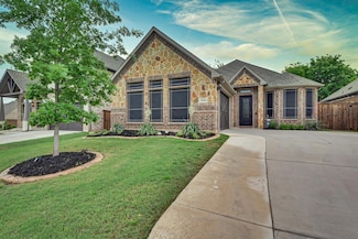 2404 Cabrillo Ln, Mansfield, TX 76063