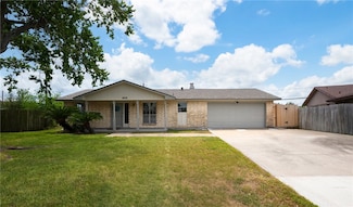 5809 Crest Cir, Corpus Christi, TX 78415
