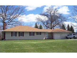52 S Kansas Rd, Orrville, OH 44667