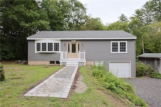 154 Foster Center Rd, Foster, RI 02825