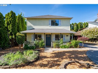 17485 NE Clackamas St, Portland, OR 97230