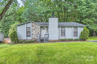 8113 Strawberry Point Dr, Charlotte, NC 28215
